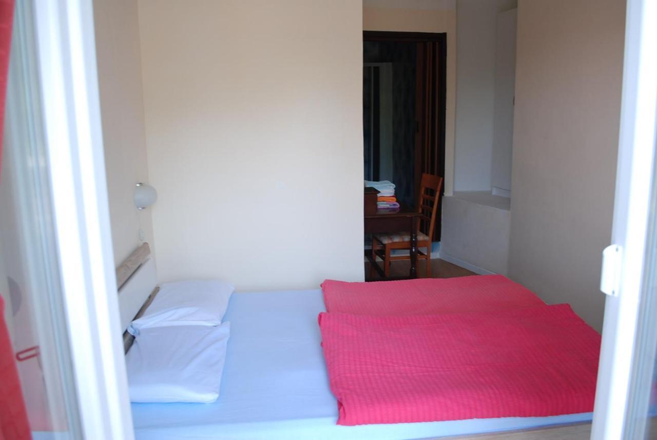 Penzion Palma Apartment Secovlje Exterior photo